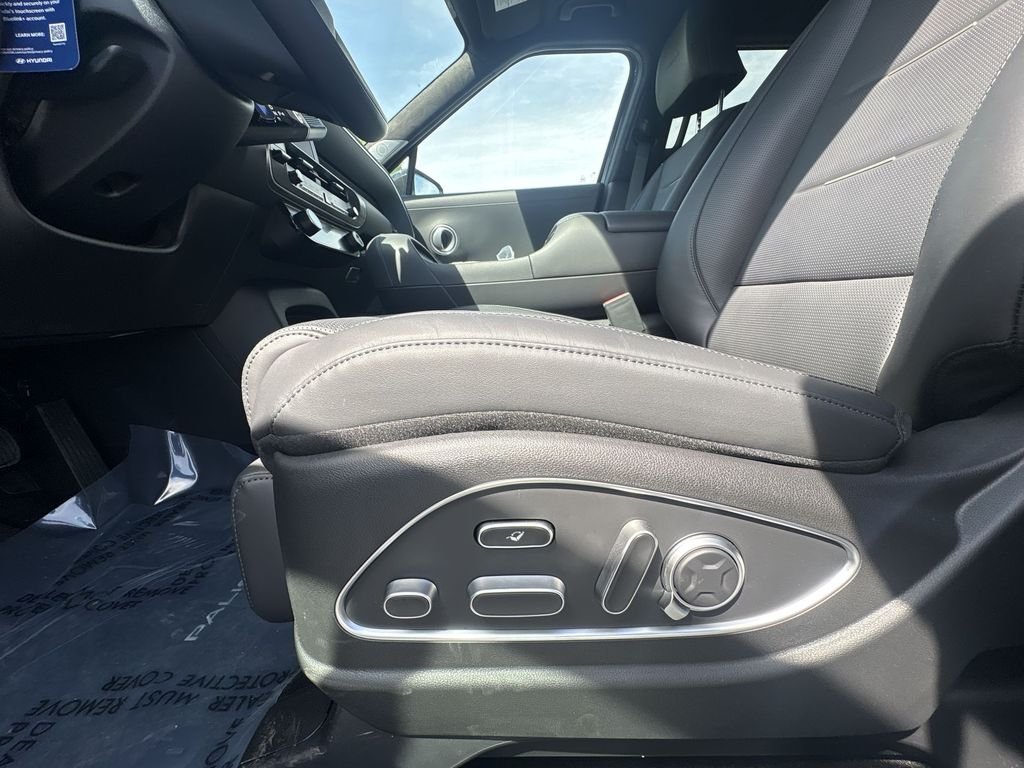 New 2026 Black Hyundai Calligraphy AWD image 14