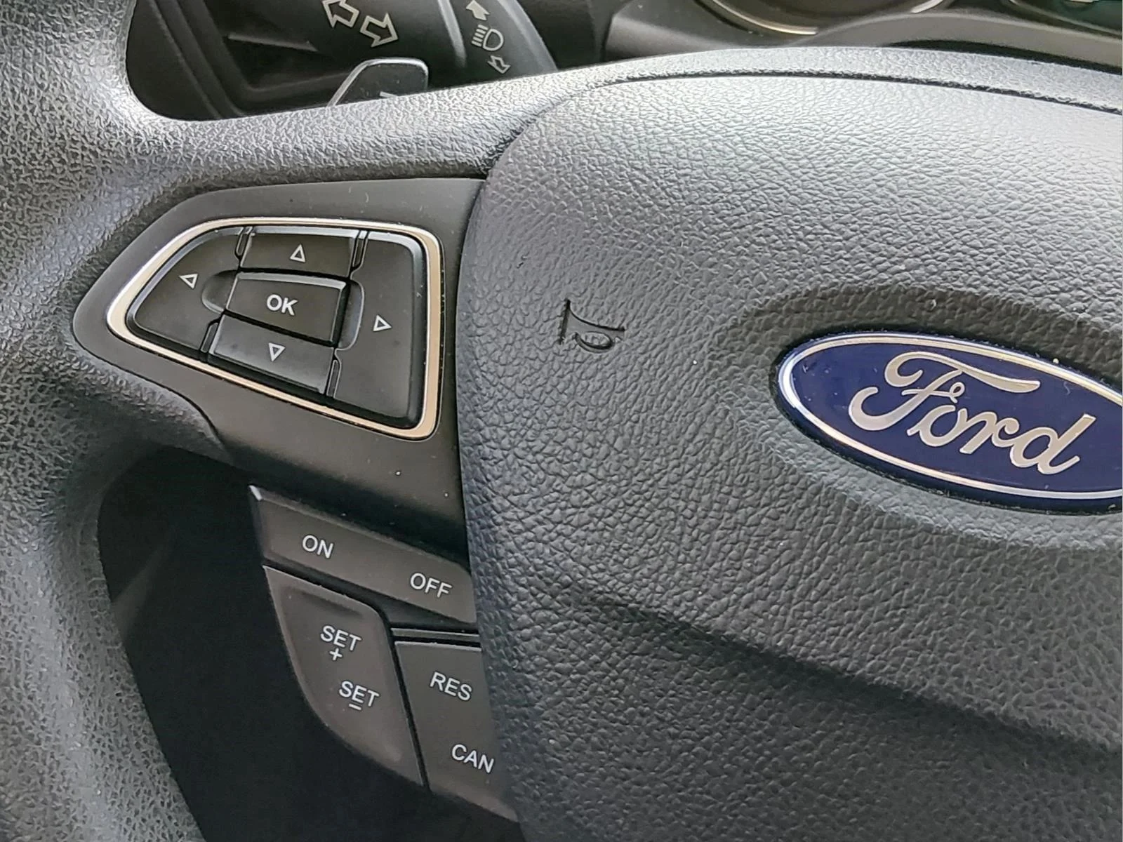 Used 2017 Ingot Silver Ford SE image 29