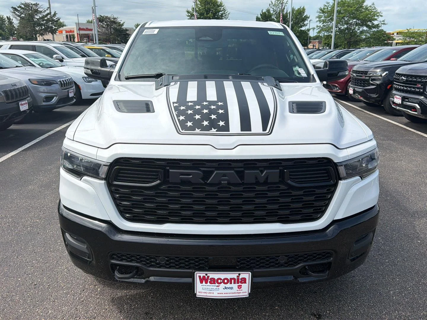 New 2026 Bright White Clear-Coat Exterior Paint RAM Big Horn image 3