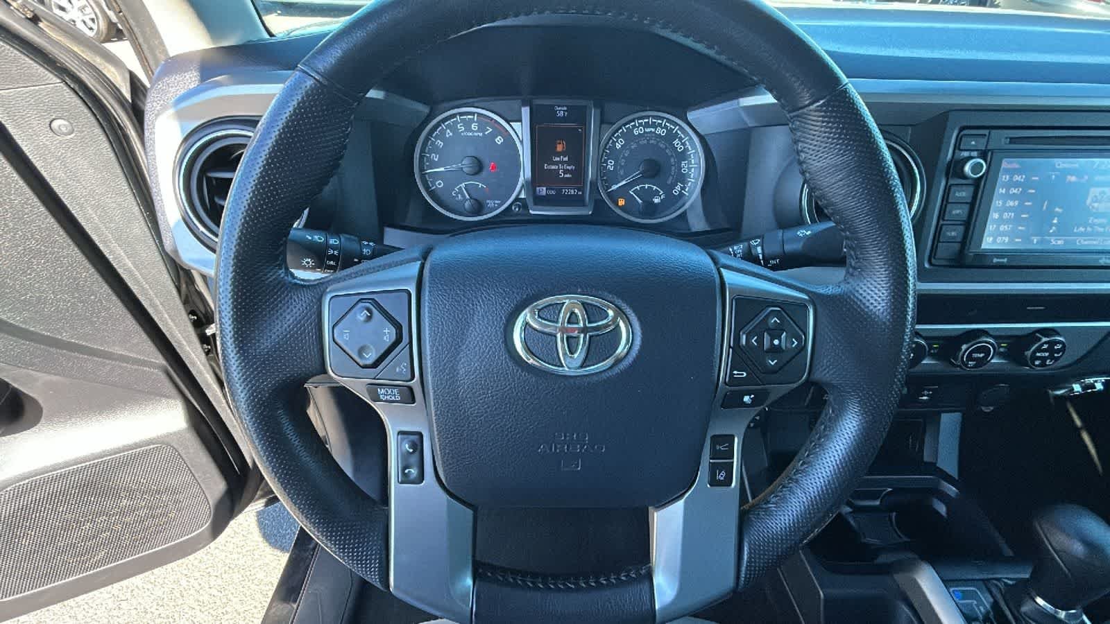 Used 2019 Midnight Black Metallic Toyota SR5 image 18