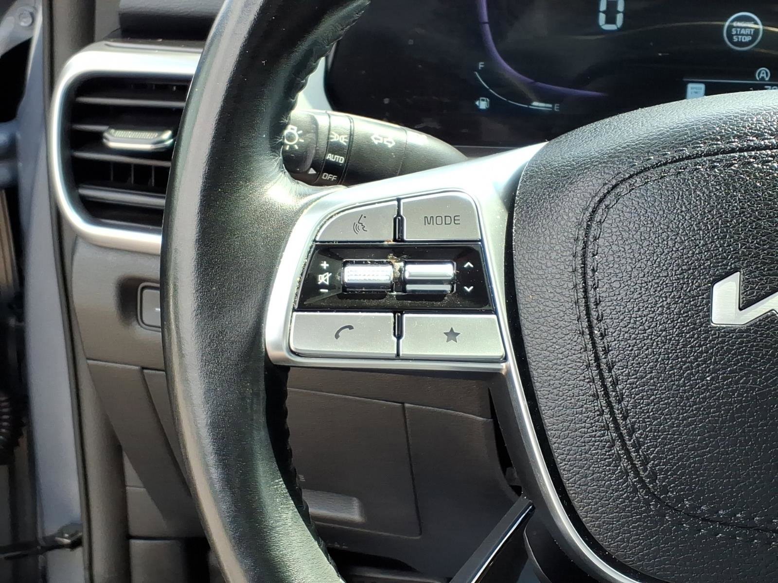 Used 2024 Everlasting Silver Kia S image 15