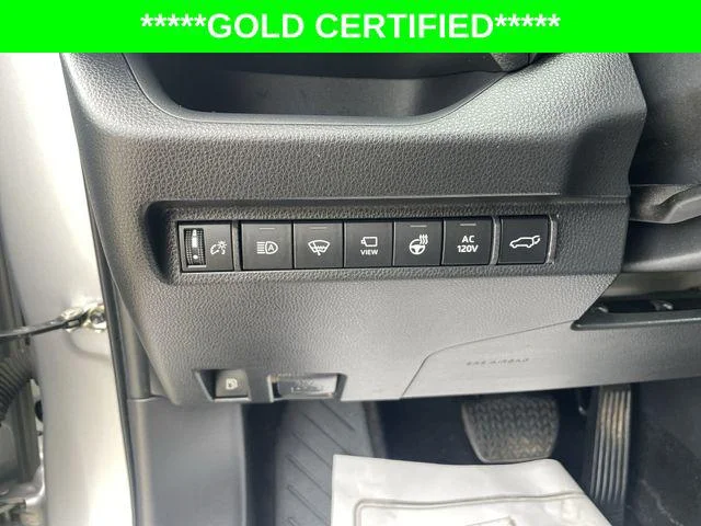 Certified Used 2022 SILVER SKY MET W/BLK Toyota  image 21