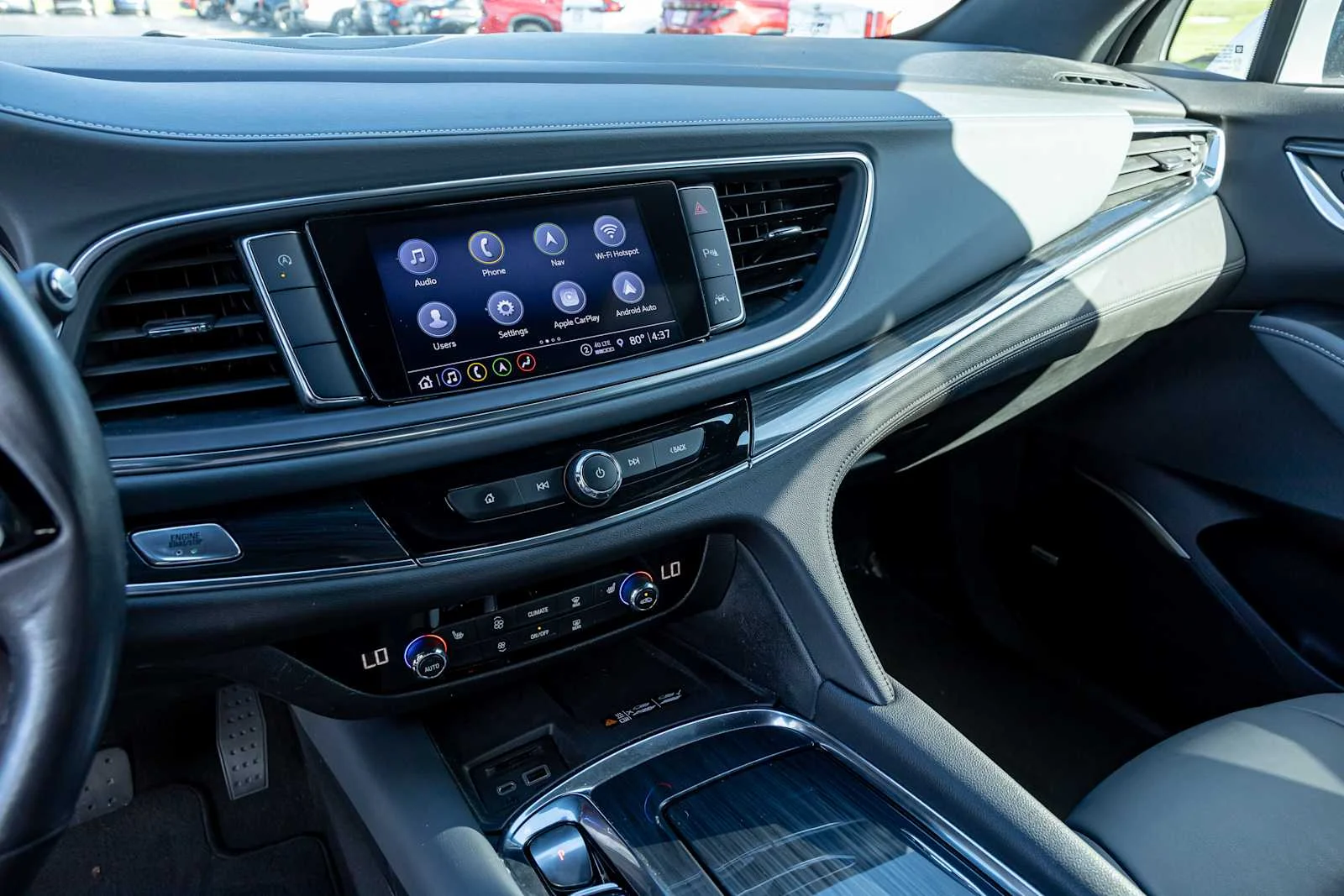 Used 2024 White Frost Tricoat Buick Essence image 20
