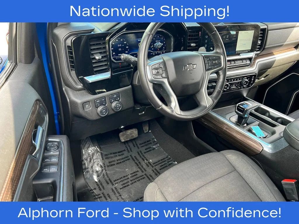 Used 2023 Blue Chevrolet RST image 6