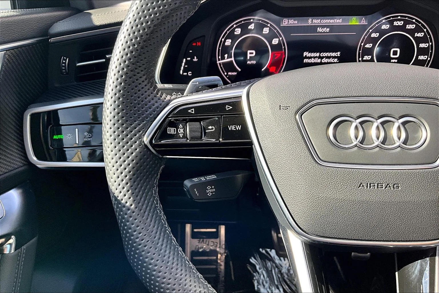 2023 Audi RS 6 Avant Base - Photo 18
