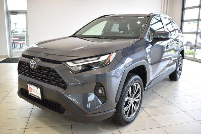 Certified Used 2025 MAGNETIC GRAY MET. Toyota  image 4