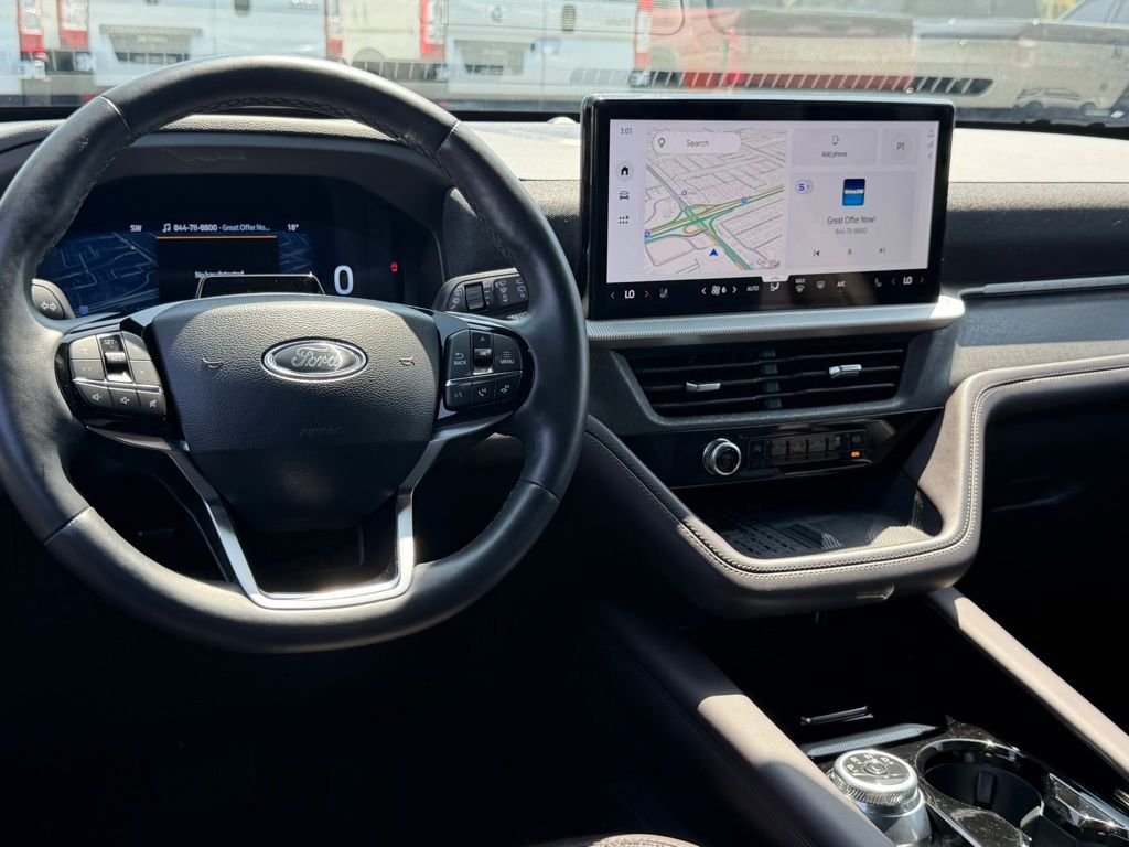 Used 2025 Black Ford Platinum image 34