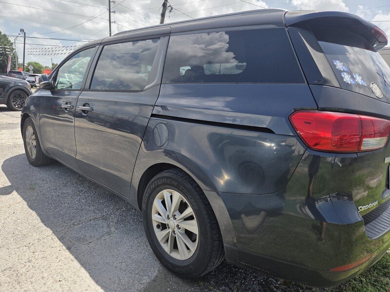 Used 2017 Kia Sedona LX with VIN KNDMB5C16H6247903 for sale in Kenner, LA
