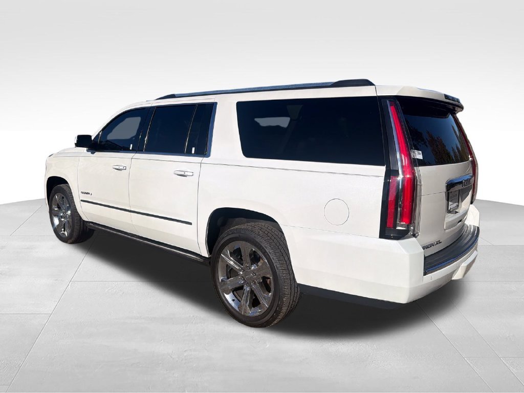 Used 2016 White GMC Denali image 3