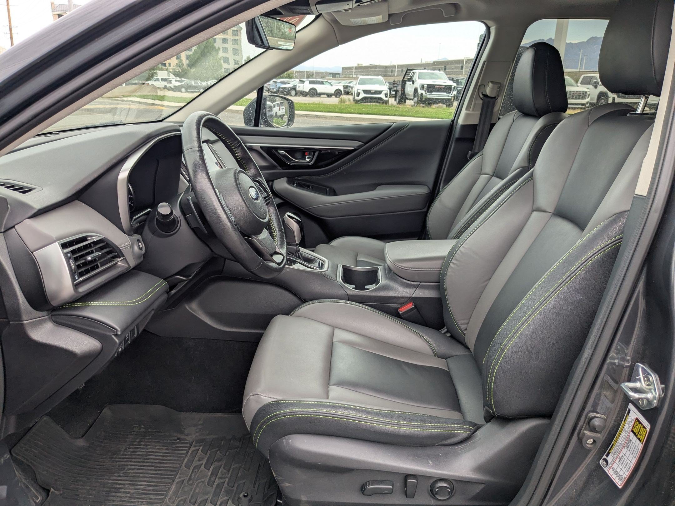 Used 2024 Magnetite Gray Metallic Subaru Onyx Edition image 24