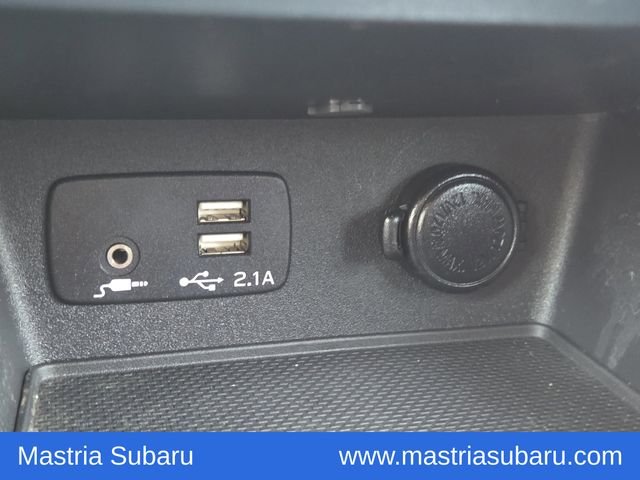 Used 2021 Ice Silver Metallic Subaru Premium image 29