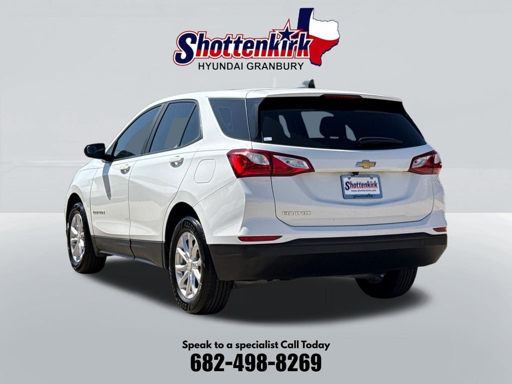 Used 2021 White Chevrolet LS image 8