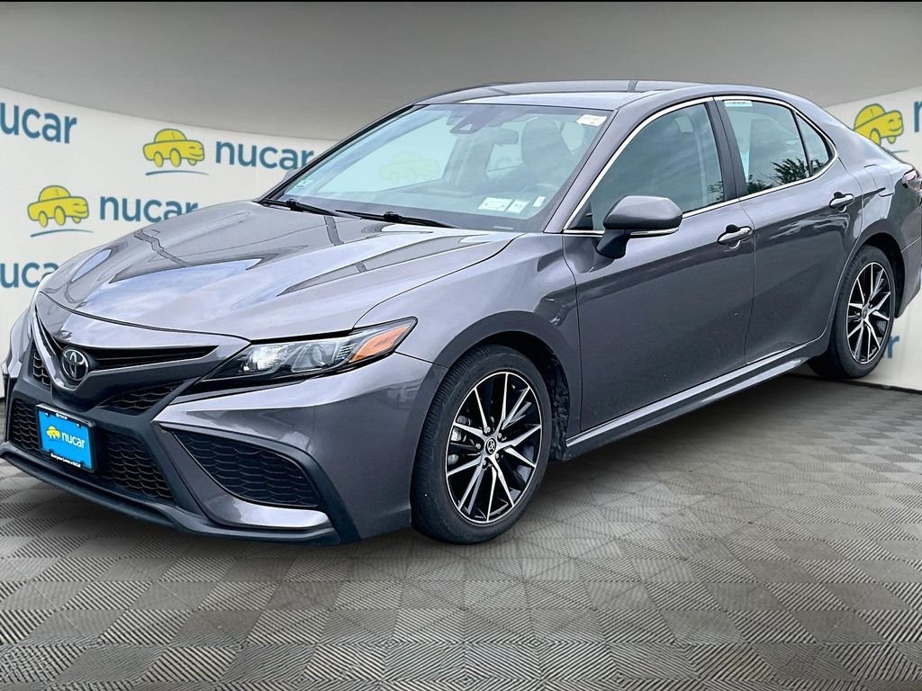 Used 2023 Predawn Gray Mica Toyota SE image 3