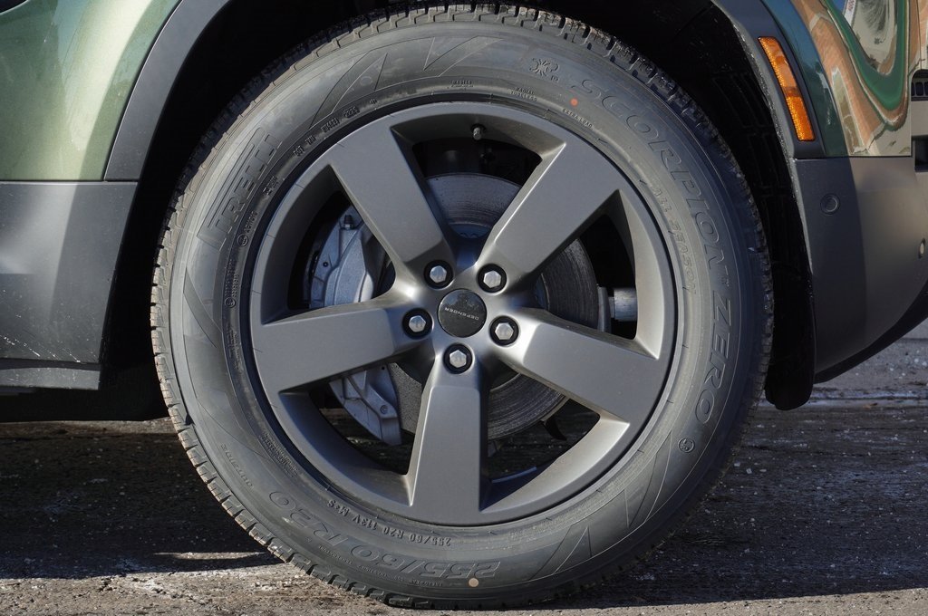 2026 LAND ROVER DEFENDER - Image 8