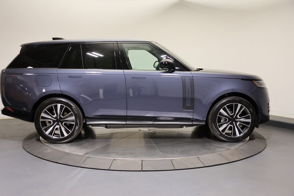 New 2026 Varesine Blue LAND ROVER SE PHEV image 6
