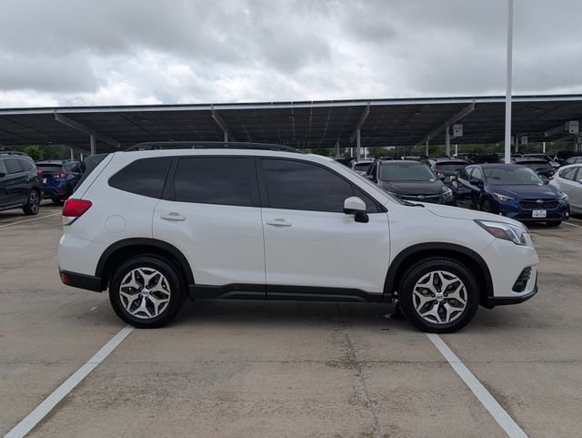 Used 2024 White Subaru Premium image 6