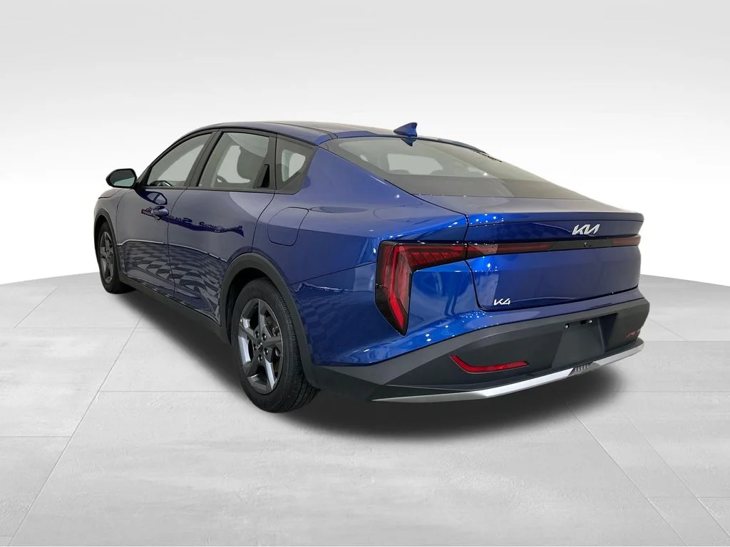Used 2025 Blue Kia LXS image 3