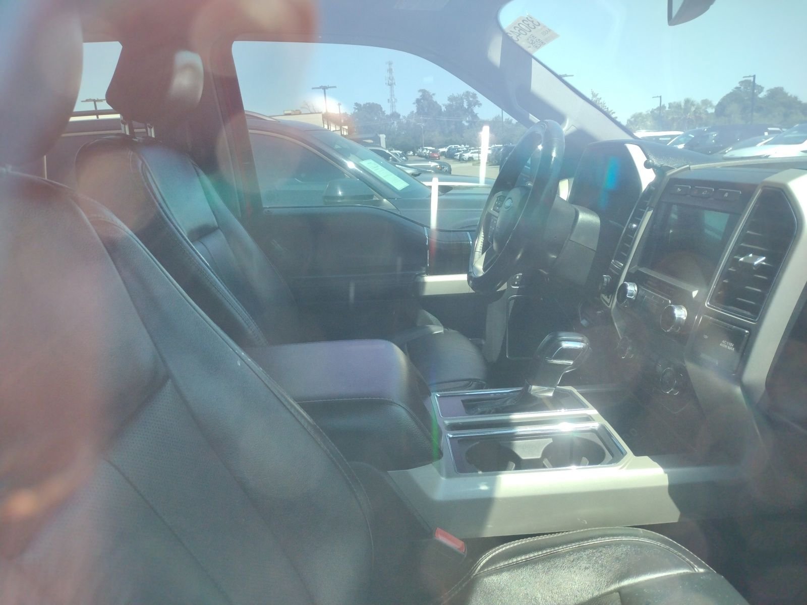 Used 2019 Red Ford Lariat image 4