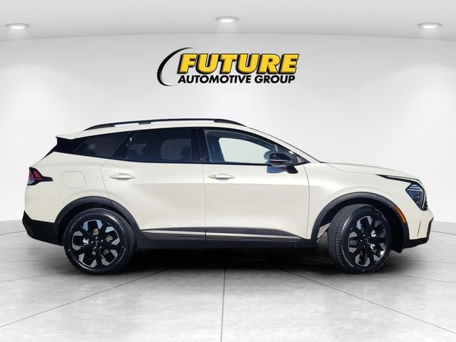 Used 2024 White Kia X-Line image 3