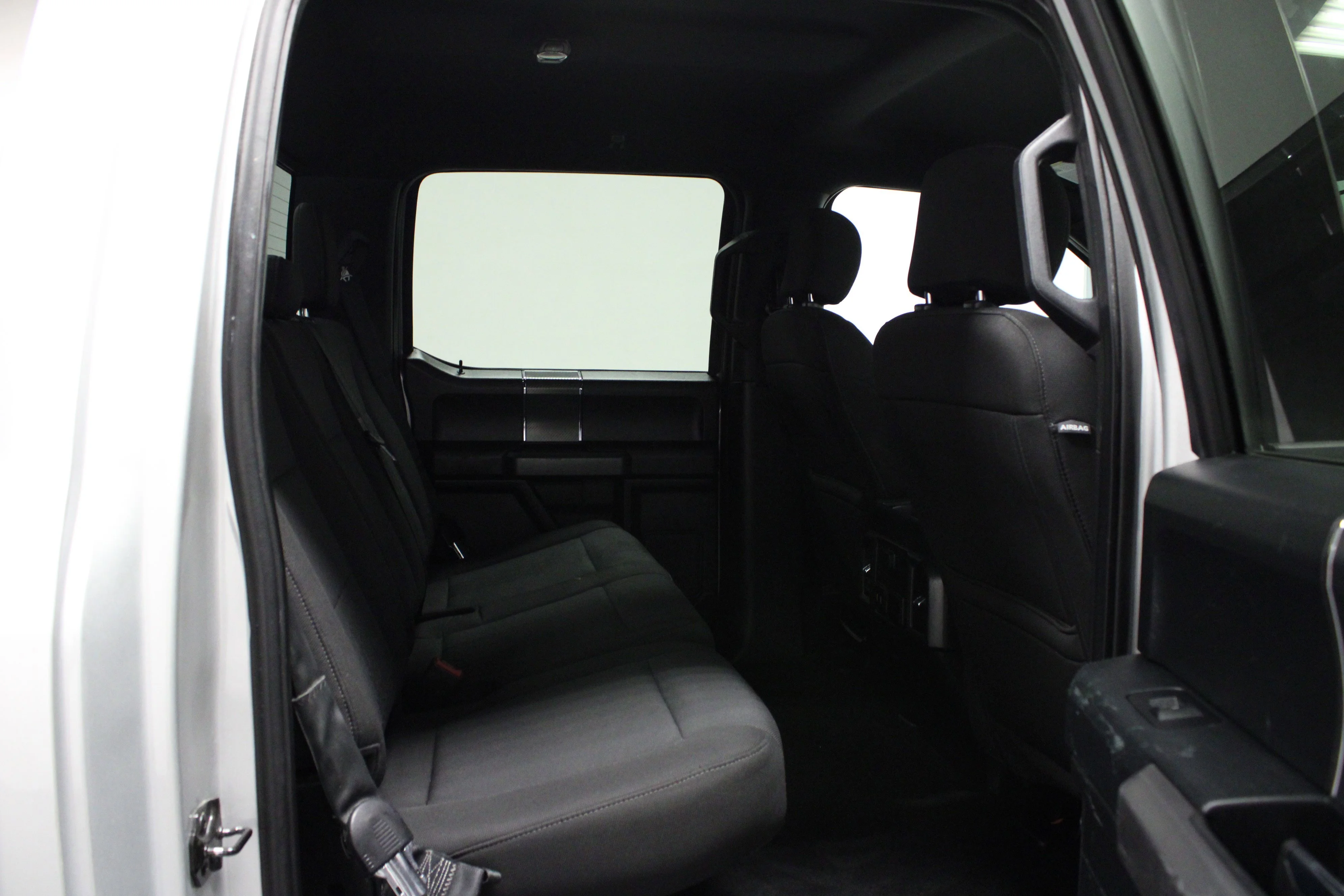 Used 2019 Ingot Silver Ford XLT image 16