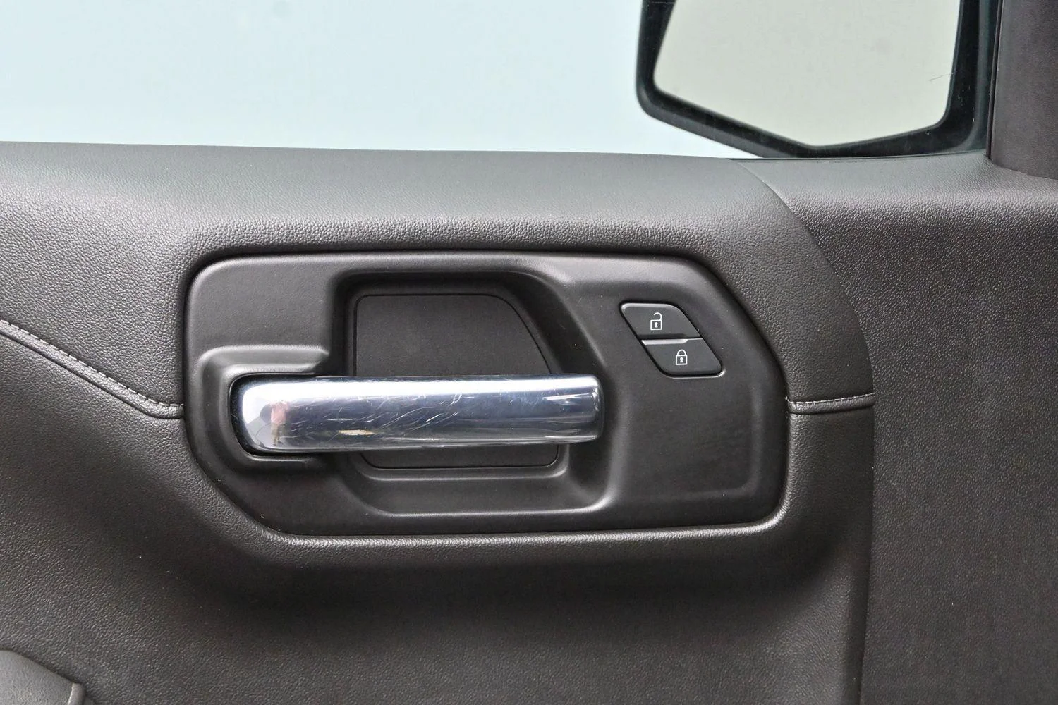 Used 2020 Onyx Black GMC Elevation image 10