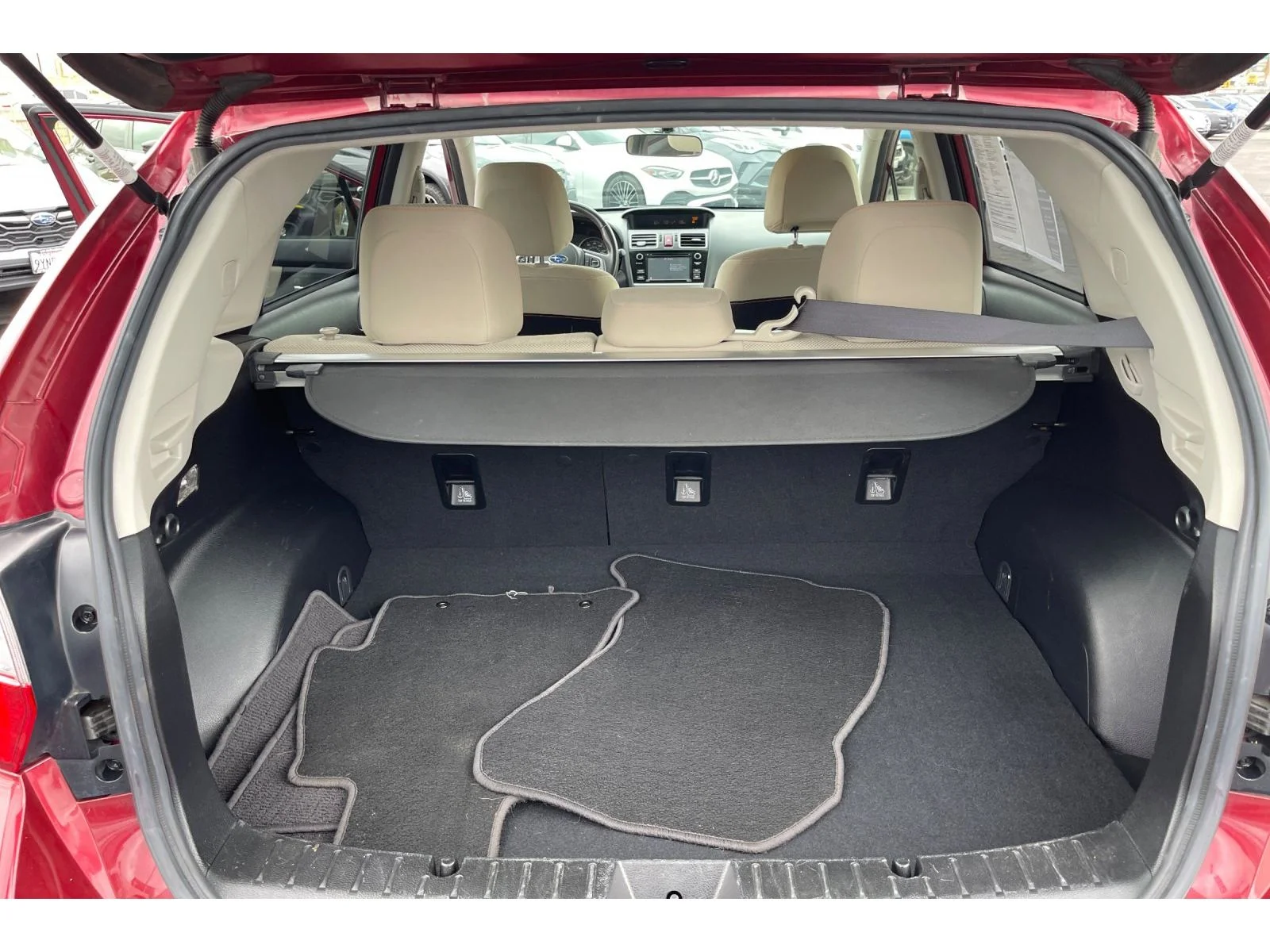 Used 2017 VENETIAN RED PEAR Subaru Premium image 17