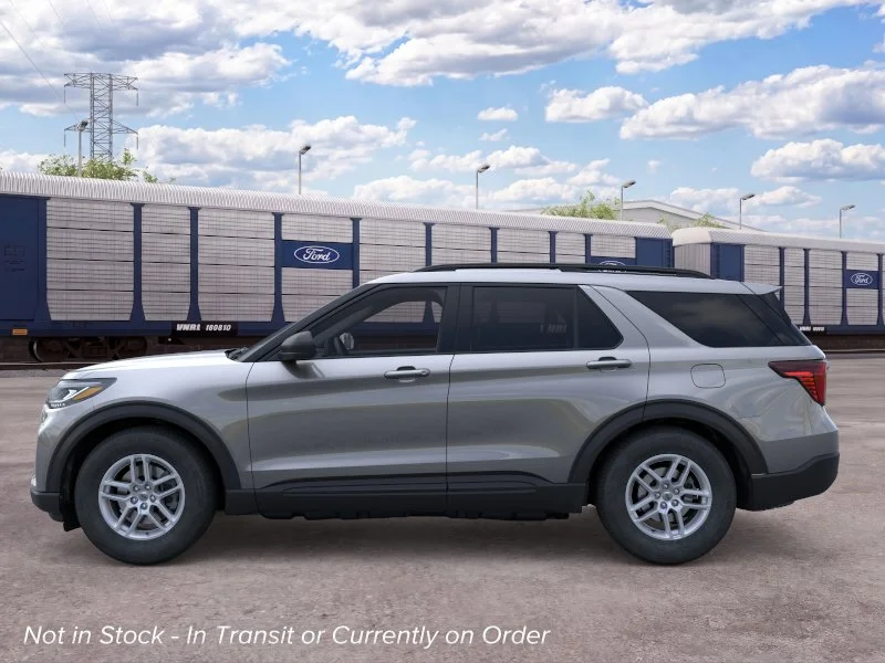New 2026 Carbonized Gray Metallic Ford Active image 3