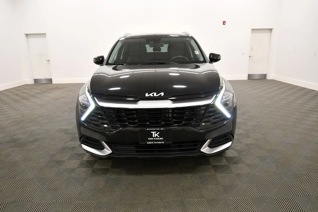 Certified Used 2024  Kia EX image 11