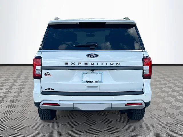 Used 2024 White Ford Timberline image 6