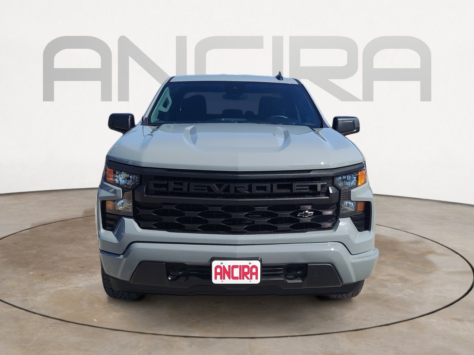 Used 2025 Slate Gray Metallic Chevrolet Custom image 5