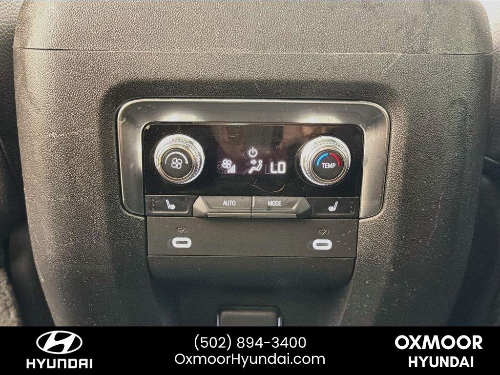 Used 2023 Onyx Black GMC Denali image 27