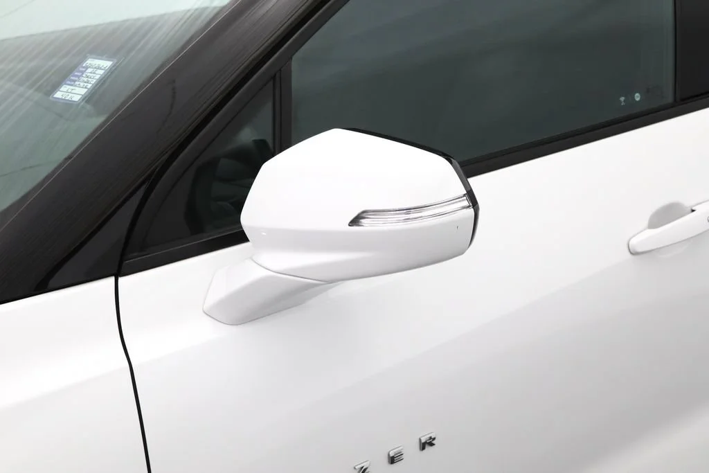 Used 2022 Summit White Chevrolet 2LT image 8