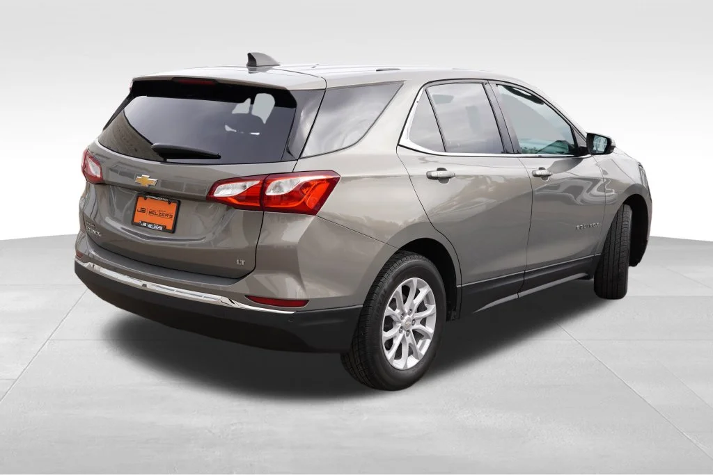 Certified Used 2018 Pepperdust Metallic Chevrolet LT image 5