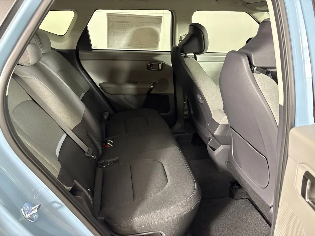 New 2027 Blue Kia S image 20