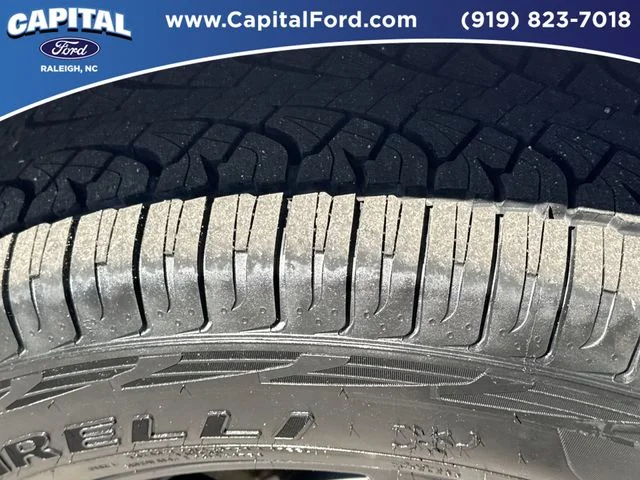 Used 2022 White Ford XLT image 14
