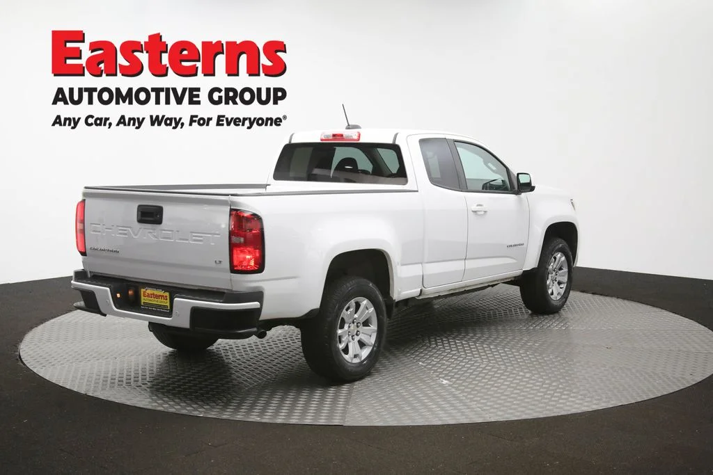 Used 2022 White Chevrolet LT image 39
