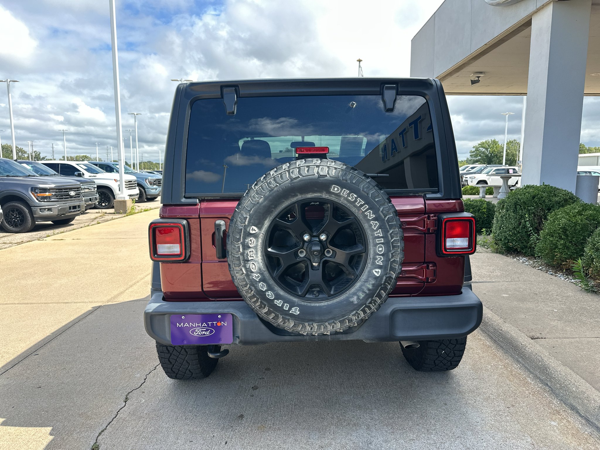 Used 2021 Snazzberry Pearlcoat Jeep Willys image 14