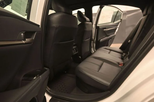 New 2026 Wind Chill Pearl <sup>1</sup> Toyota  XSE image 12
