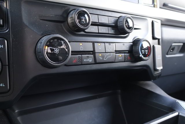 Used 2023 Blue Ford XLT image 12