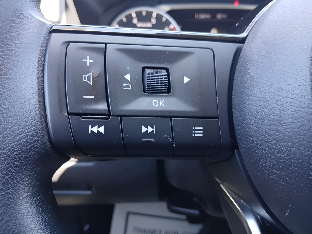 Used 2023 Gray Nissan SV image 23