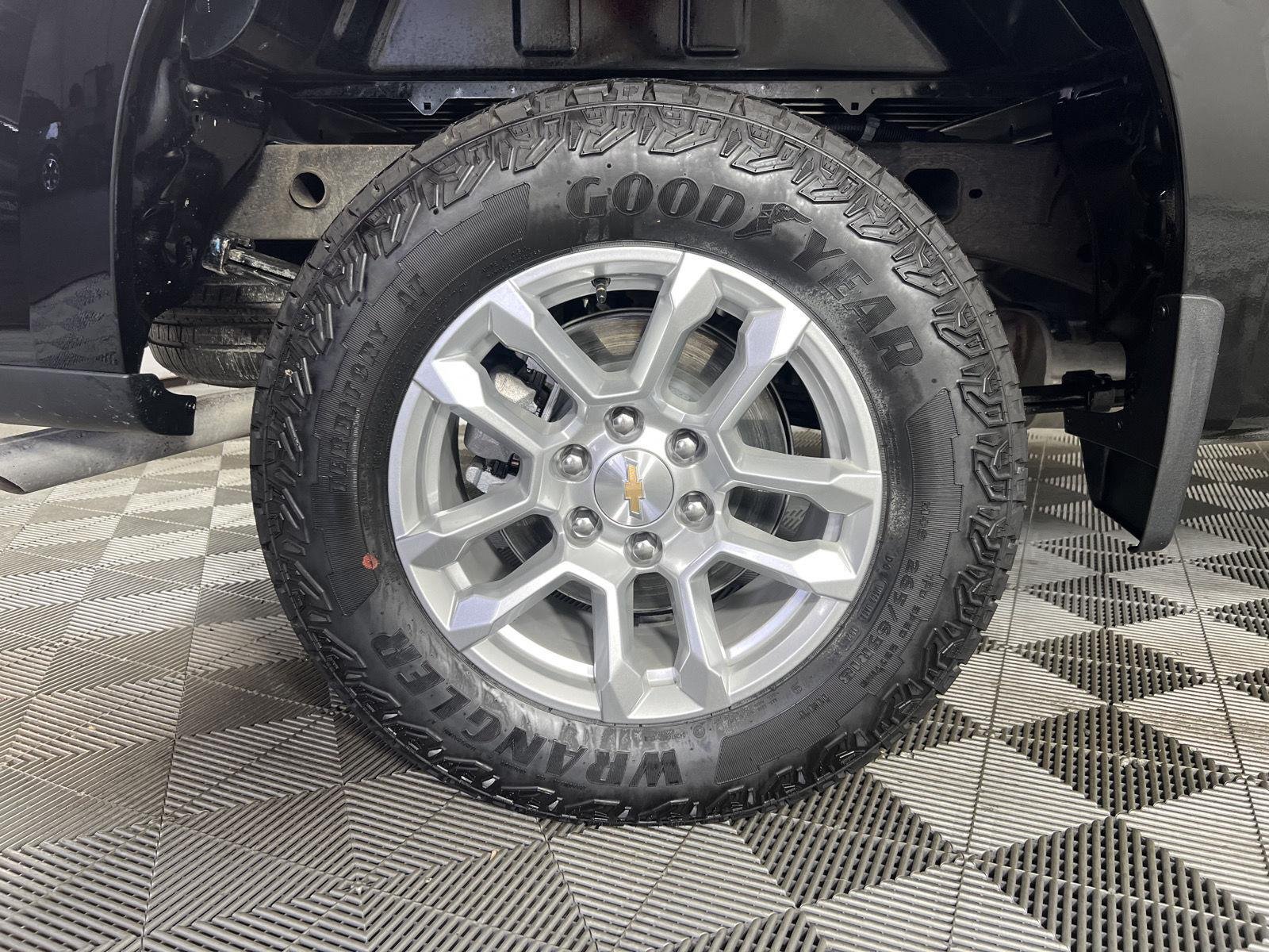 2026 Chevrolet Silverado 1500 LT - Photo 44