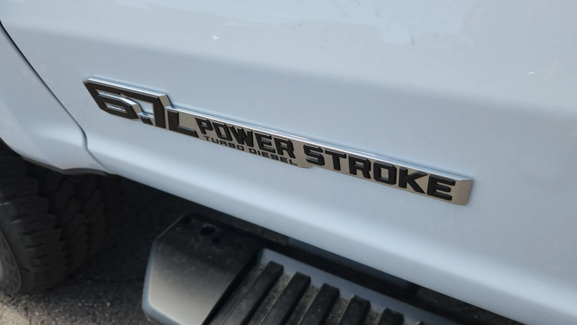 New 2026 Oxford White Ford XLT image 10