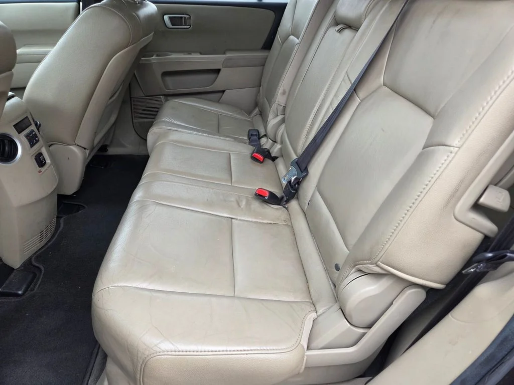 Used 2012 Gray Honda EX-L image 22