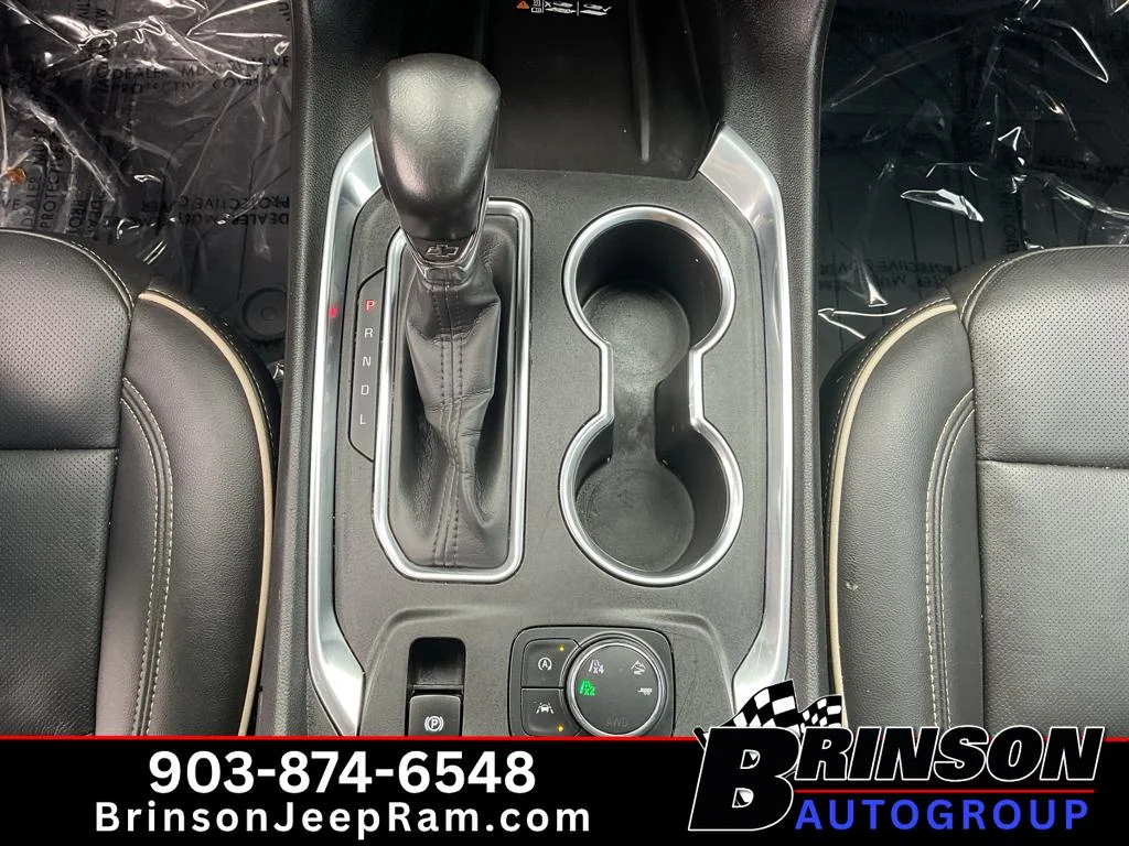 Used 2022 Summit White Chevrolet Premier image 30