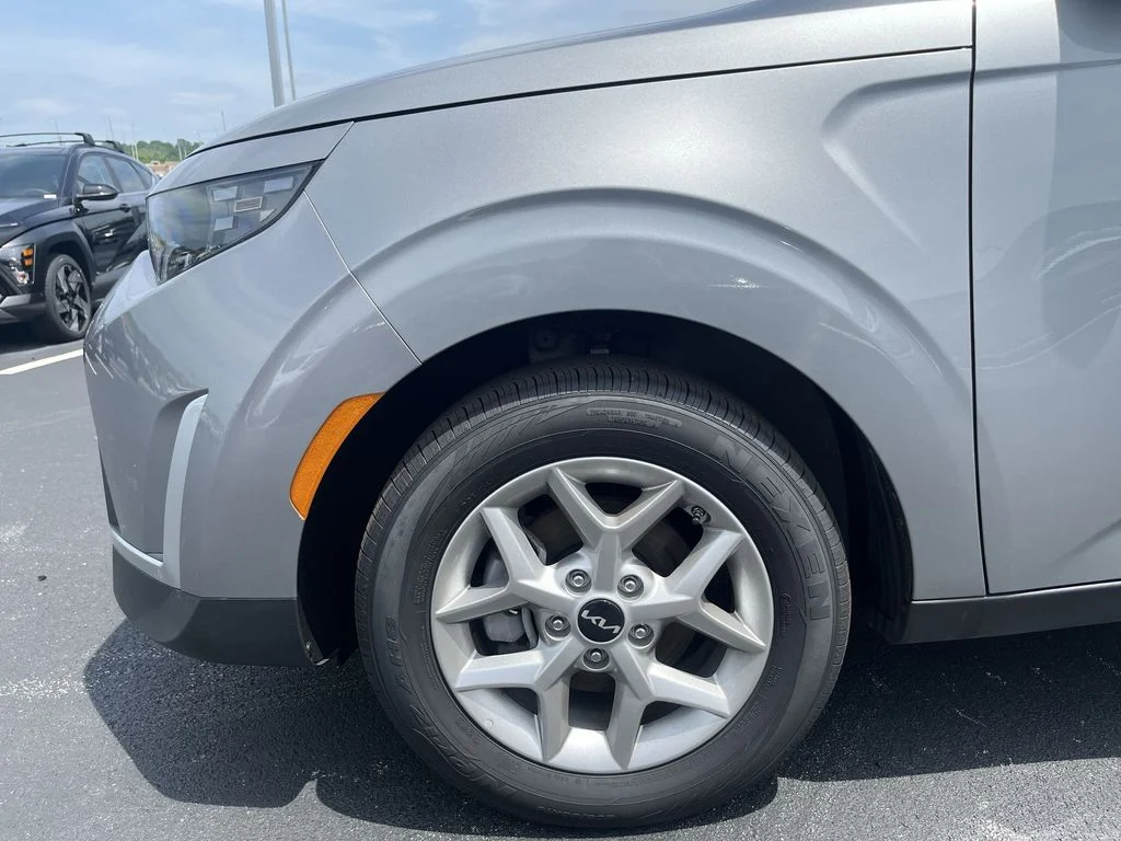 Used 2025 Gray Kia LX image 16