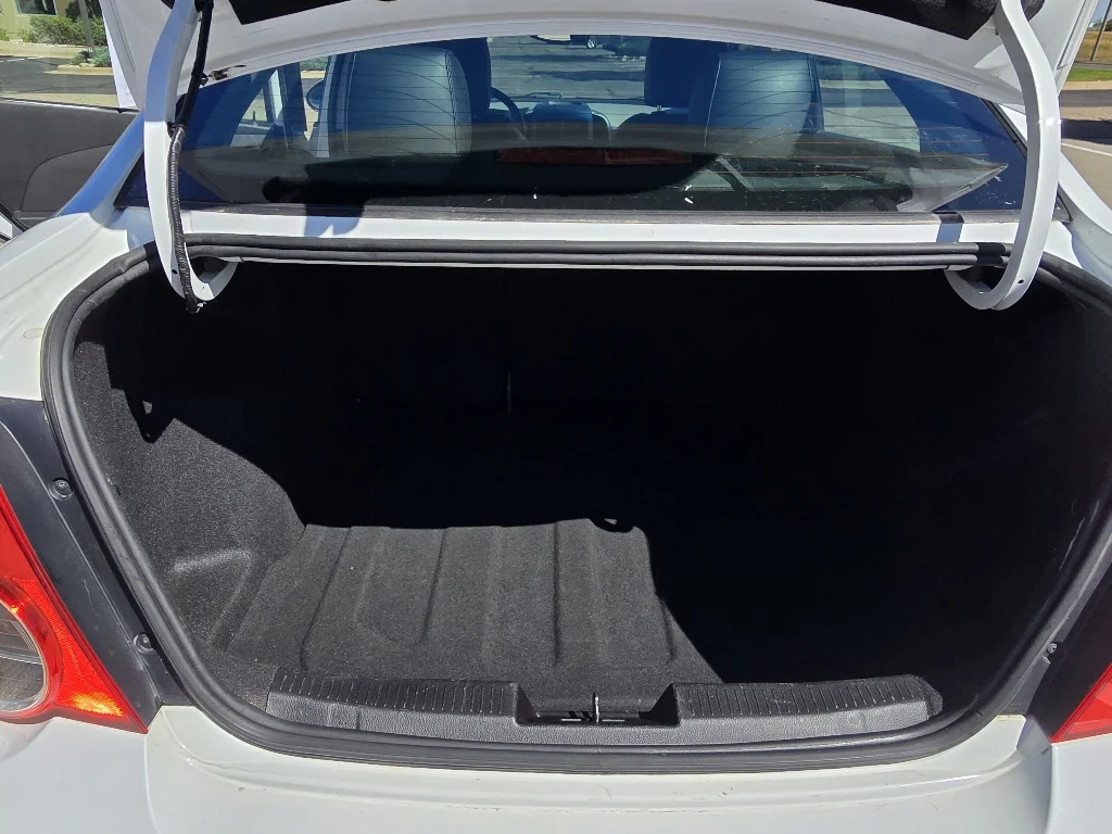 Used 2012 Summit White Chevrolet LTZ image 30