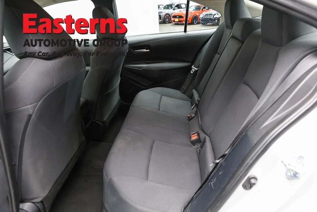 Used 2021 Silver Toyota LE image 20