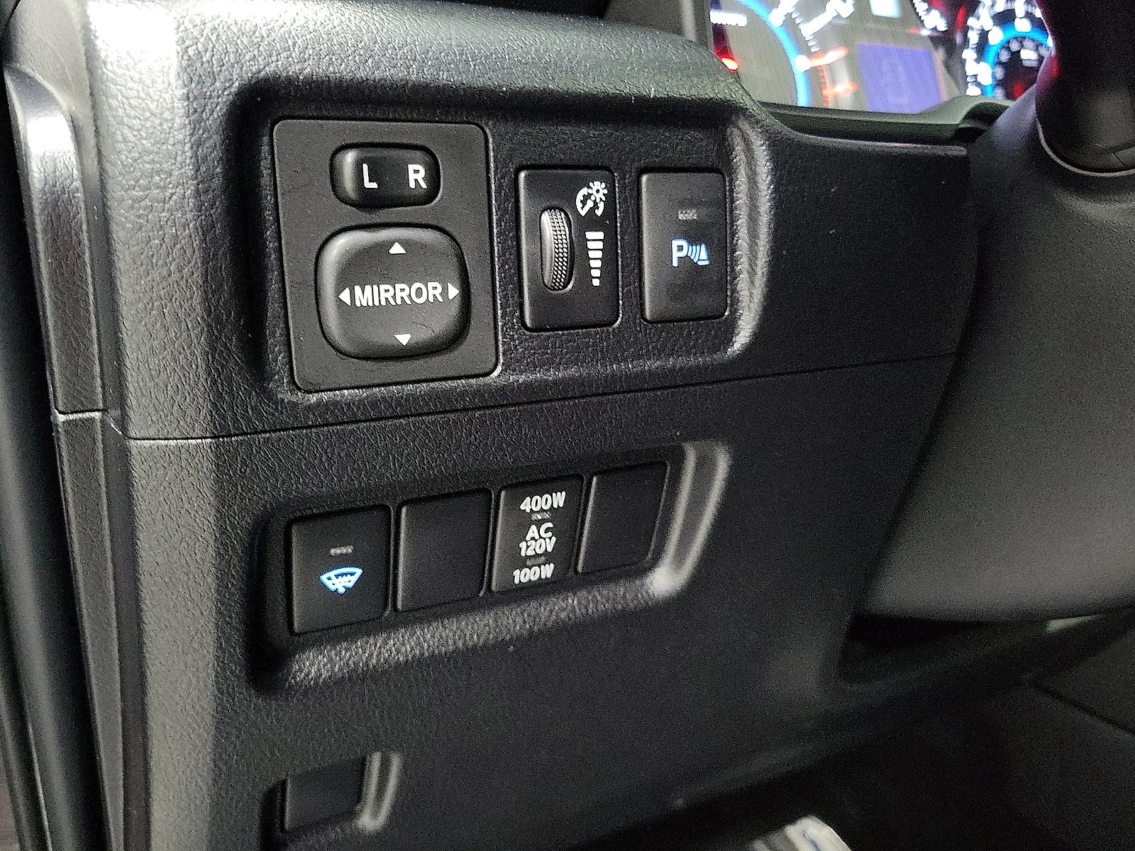 Certified Used 2018 Gray Toyota Limited image 13