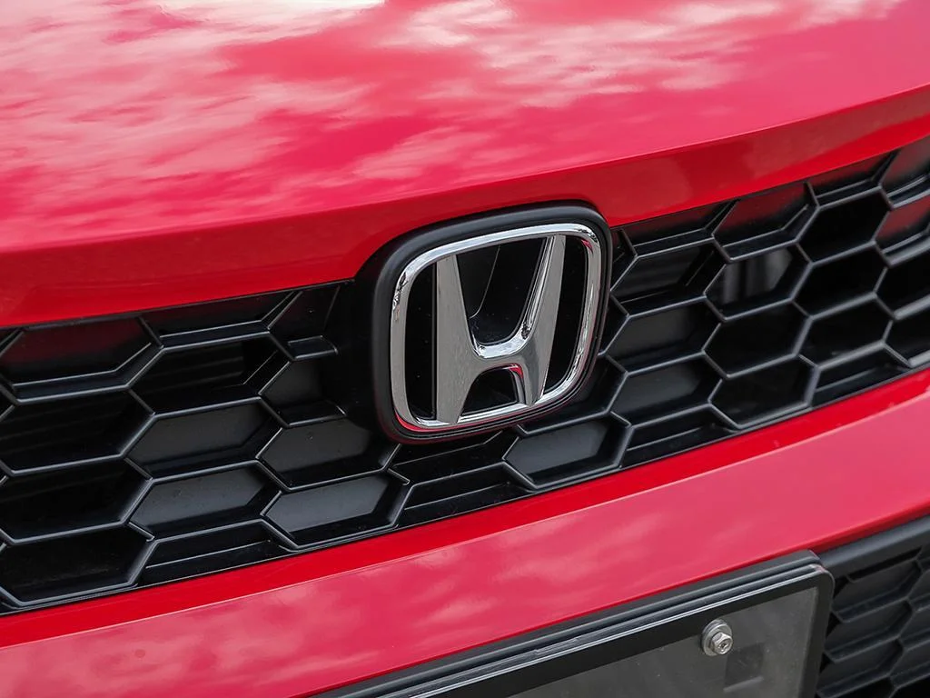 New 2026 Rallye Red Honda SPORT All-day comfort. All-the-time style image 9