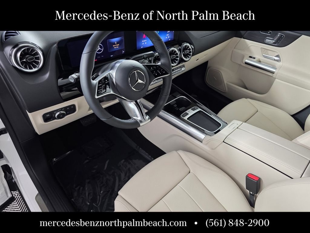 New 2026 Polar White Mercedes-Benz GLA 250 image 7